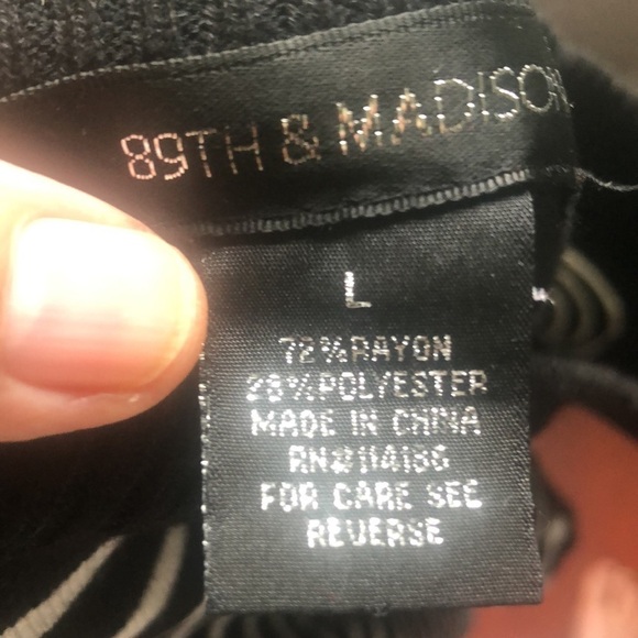 Striped Boatneck Pullover Sweater 89th  & Madison Black & White Size L - Picture 5 of 6